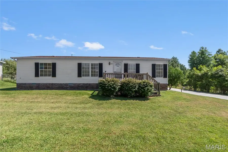 114 Hickory DR, Jackson, MO 63755