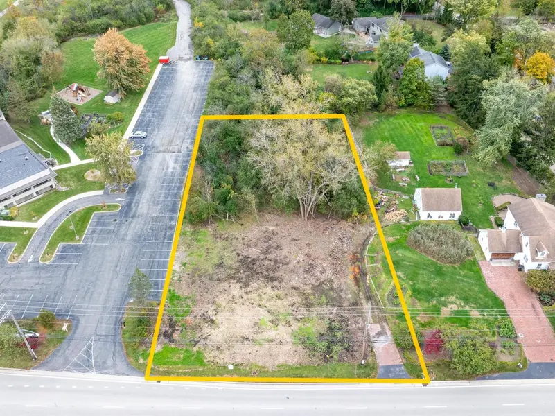 254 S St. Mary's RD, Green Oaks, IL 60048