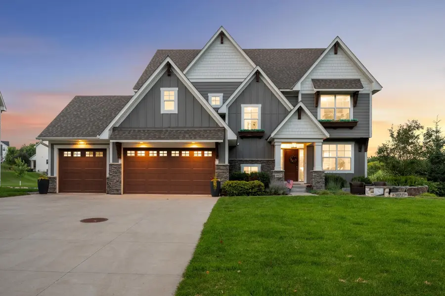 9971 Lawson LN, Eden Prairie, MN 55347