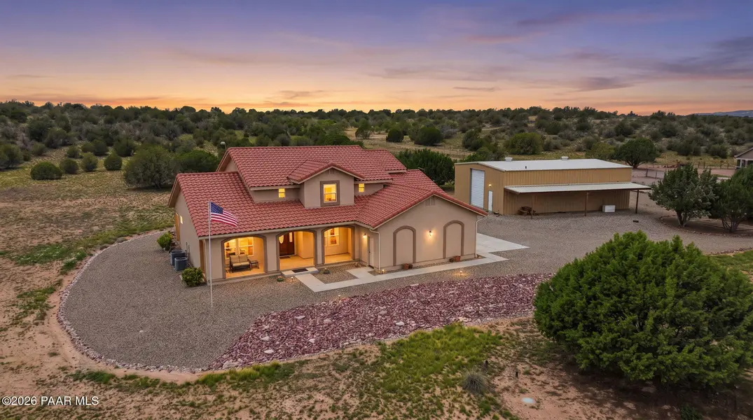 2175 E Backwoods RD, Paulden, AZ 86334