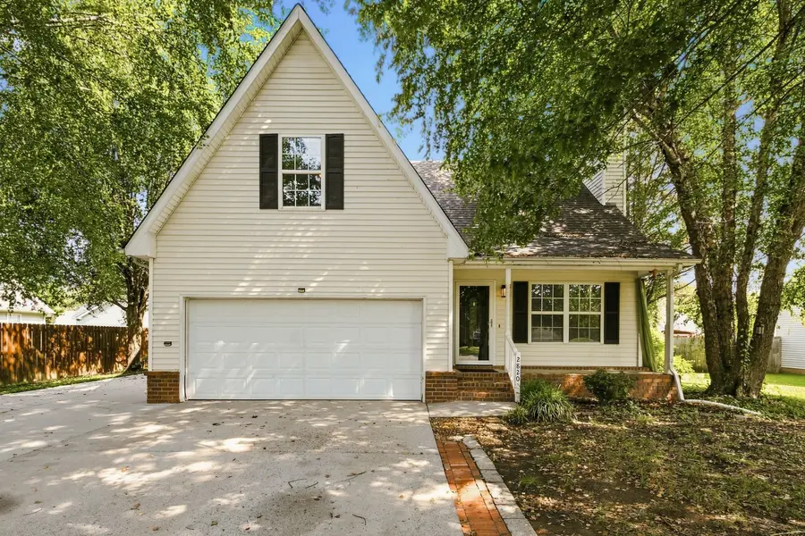 2820 Weybridge Dr, Murfreesboro, TN 37128
