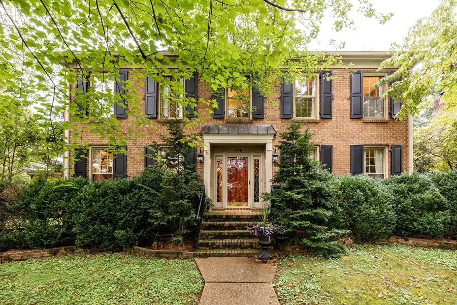 108 Ravenwood Ct, Franklin, TN 37064