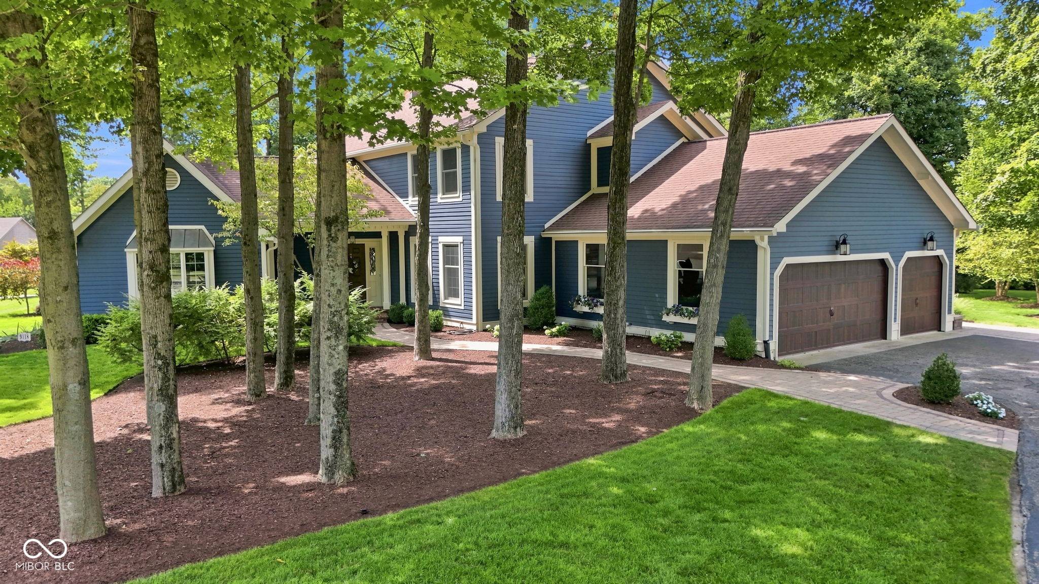 9118 Sand Key LN, Indianapolis, IN 46256