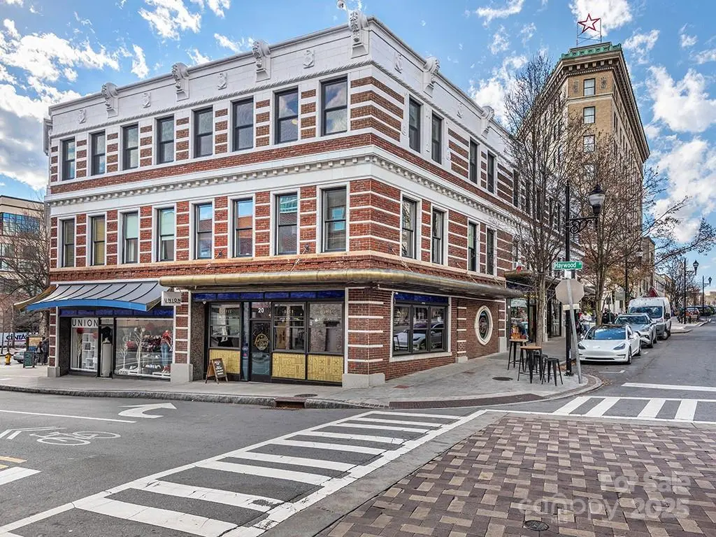 14 Haywood ST, Asheville, NC 28801