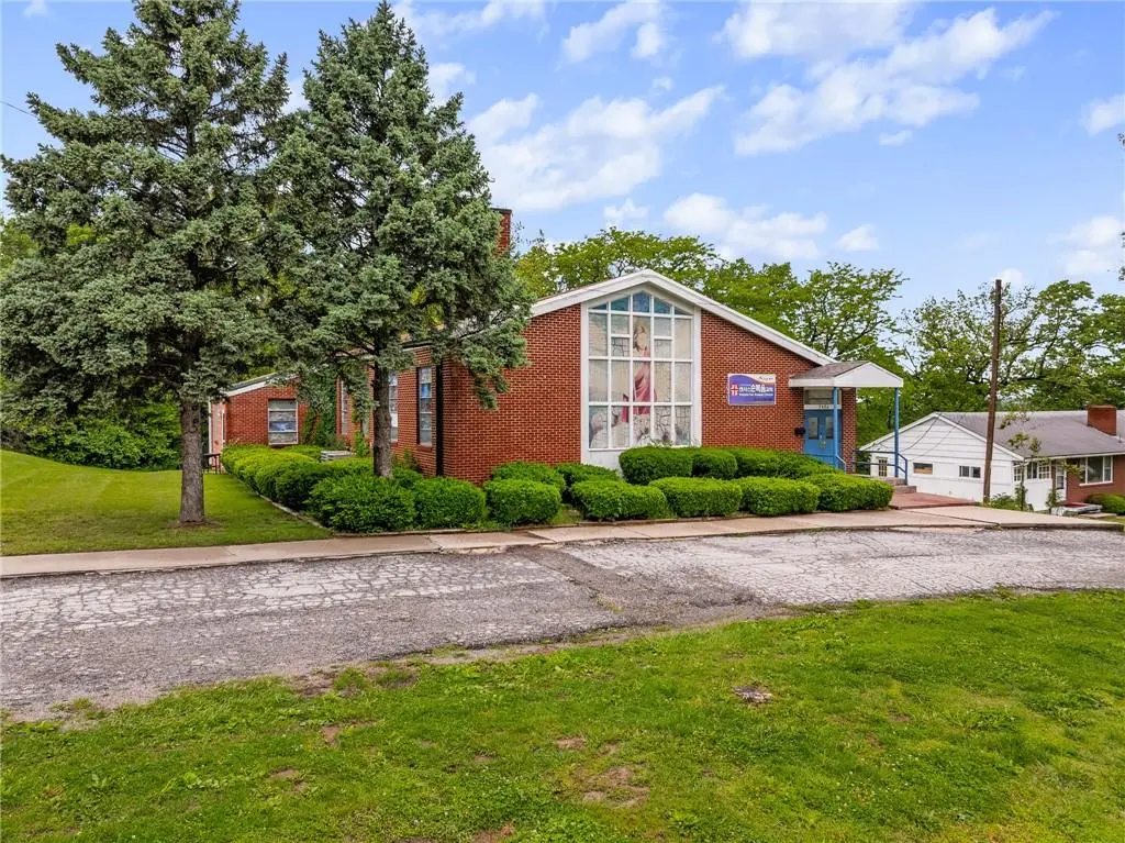 1424 S 55th ST, Kansas City, KS 66106