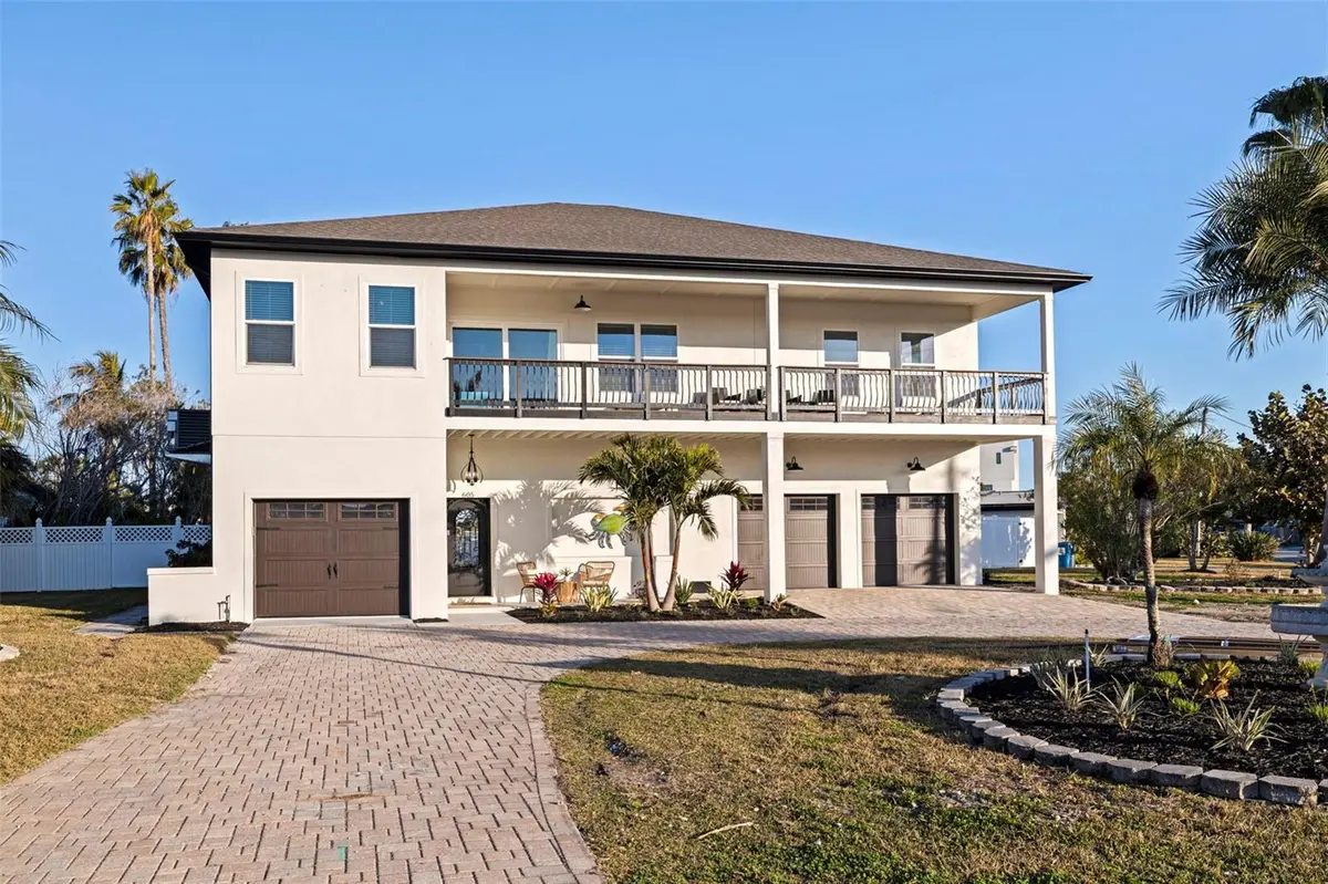 605 115TH AVE, Treasure Island, FL 33706