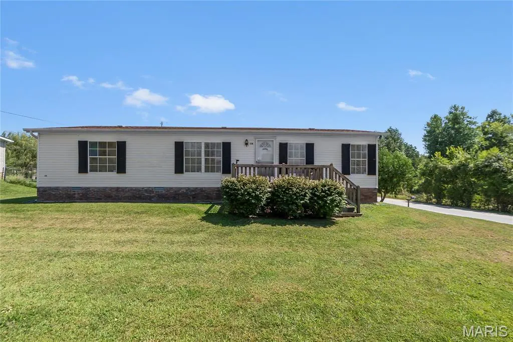 114 Hickory DR, Jackson, MO 63755