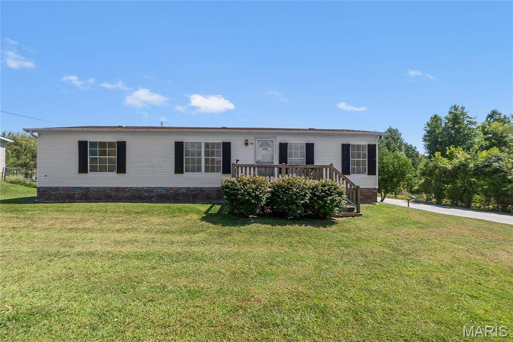 114 Hickory DR, Jackson, MO 63755
