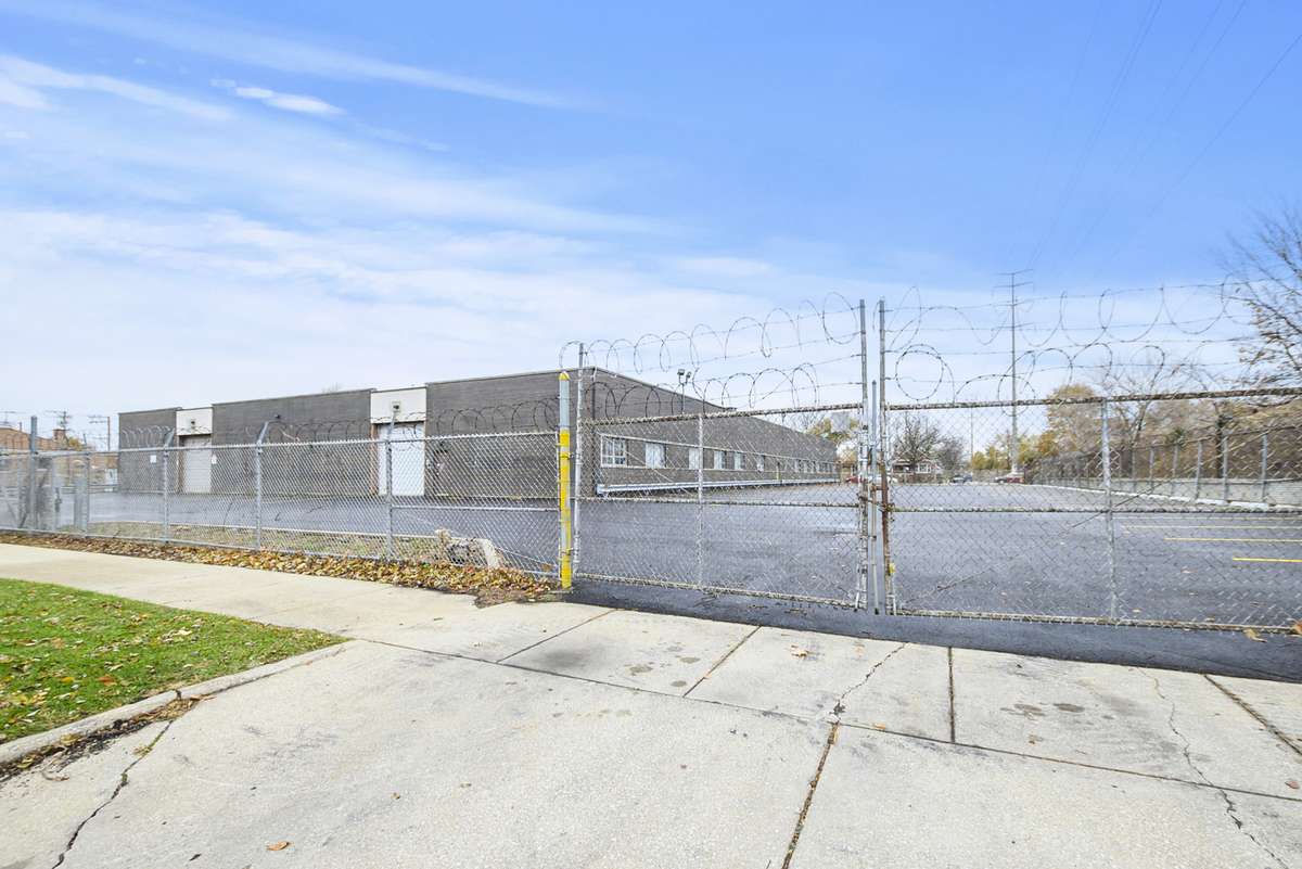 3605 W 63rd ST, Chicago, IL 60629