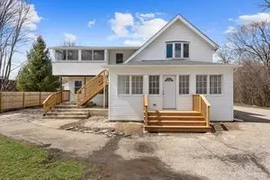 544 N Hainesville RD #1, Round Lake Park, IL 60073