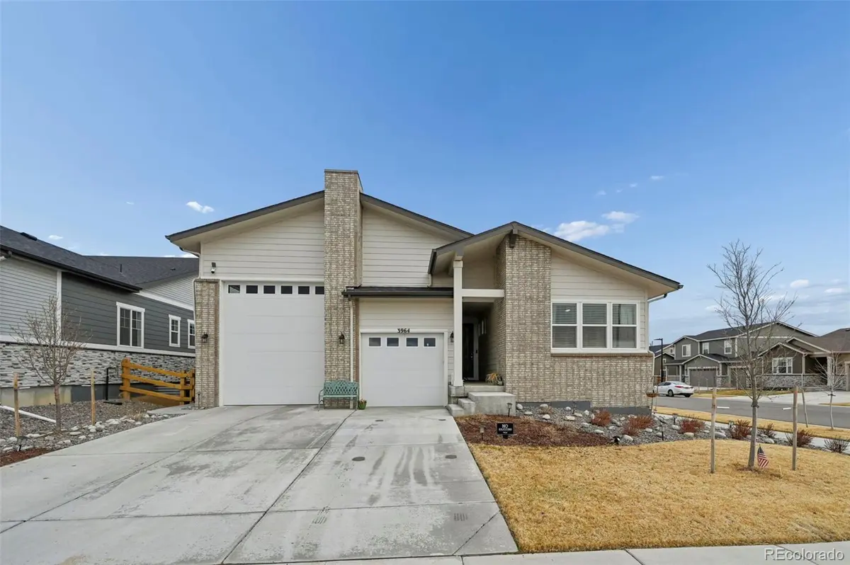 3964 Haleyville CT, Aurora, CO 80019