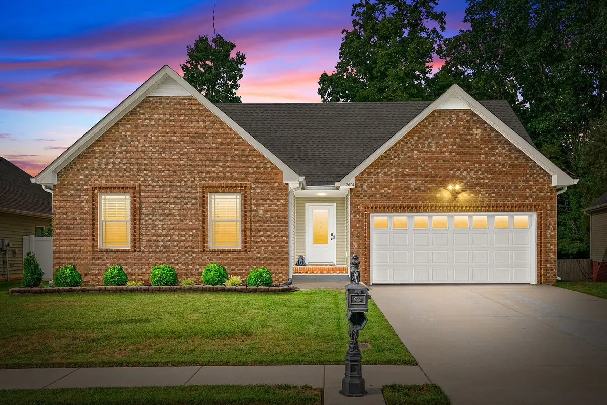 2661 Hidden Ridge Ct, Clarksville, TN 37043