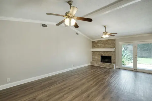 804 Dunman DR, Georgetown, TX 78628