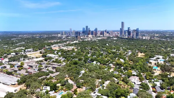 2215 Post RD #1039, Austin, TX 78704