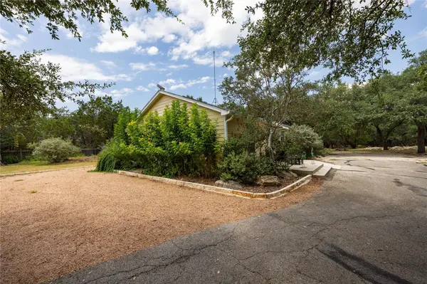 400 Unit A Oak Knob DR #A, Wimberley, TX 78676