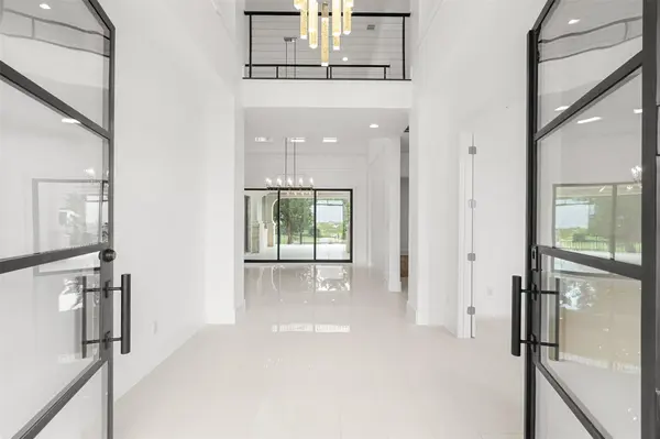 702 Serene Estates DR, Austin, TX 78738