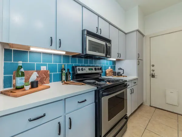 1201 Grove BLVD #702, Austin, TX 78741