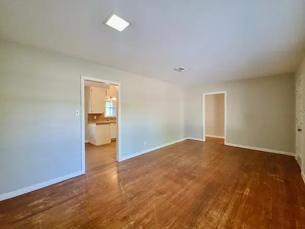 1408 Glencrest DR, Austin, TX 78723