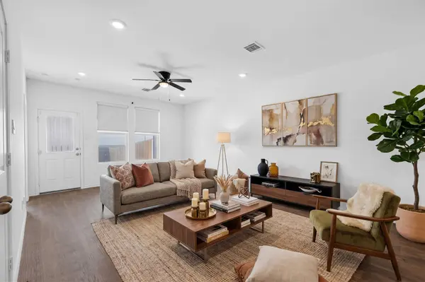 439 Arnold LOOP #A, Kyle, TX 78640
