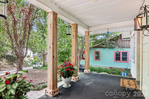5 Belmont AVE, Asheville, NC 28806