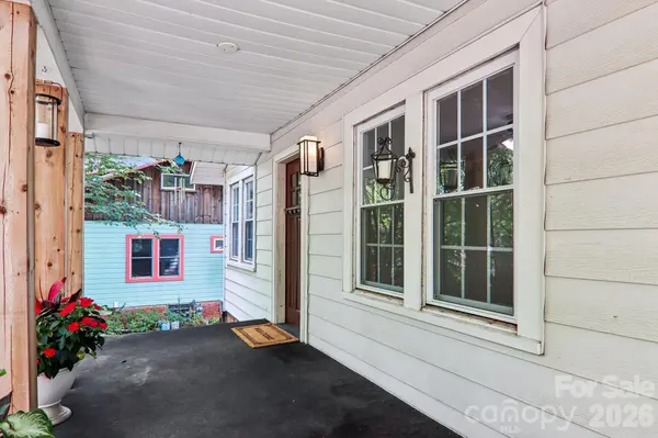 5 Belmont AVE, Asheville, NC 28806