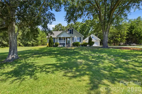 335 Providence RD, Forest City, NC 28043