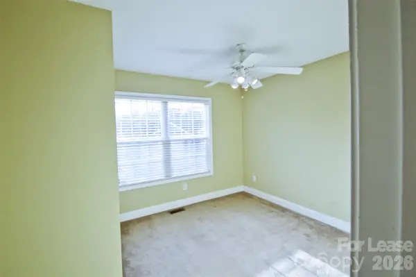 1491 Mayfair DR, Conover, NC 28613