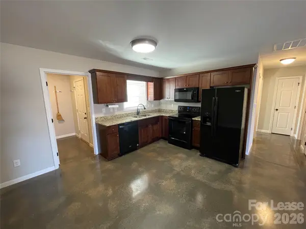4429 Dillbrook LN, Denver, NC 28037