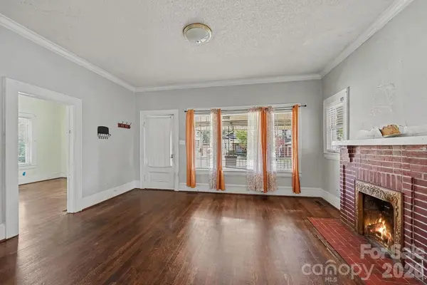 2828 Bon Air AVE, Winston Salem, NC 27105