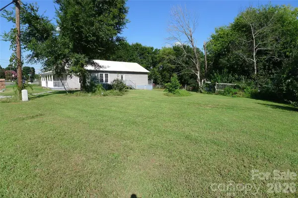 7573 Nc 801 HWY S, Mocksville, NC 27028
