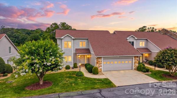3823 ROCK BRIDGE DR NE, Conover, NC 28613