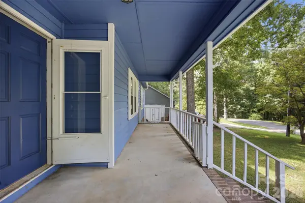 103 New Hampshire DR, Stanley, NC 28164