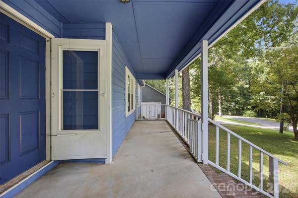 103 New Hampshire DR, Stanley, NC 28164