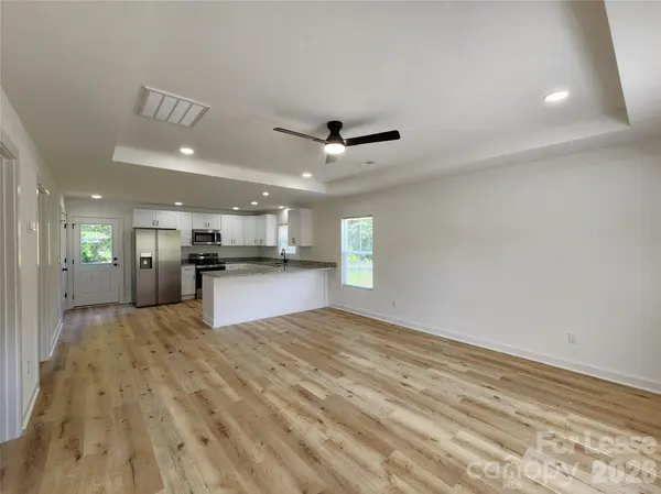 1300 Rainbow DR, Shelby, NC 28152