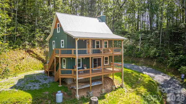241 Golden Hawk DR #85, Bryson City, NC 28713