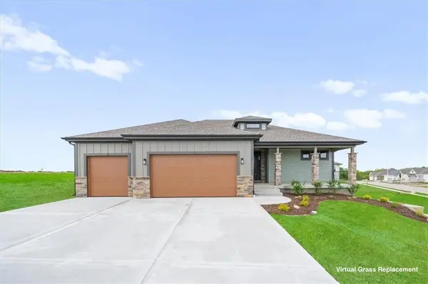 1309 Larkspur PL, Raymore, MO 64083