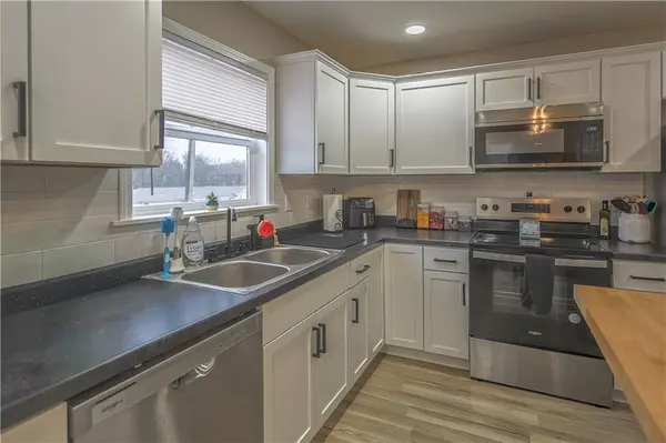 401 Darneal AVE, Richmond, MO 64085