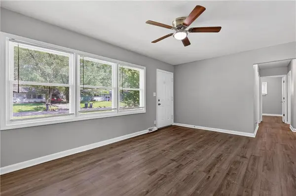 7103 E 112th ST, Kansas City, MO 64134