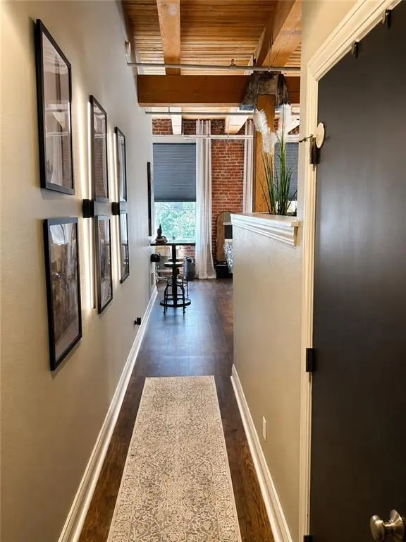 312 W 8th ST #411, Kansas City, MO 64105
