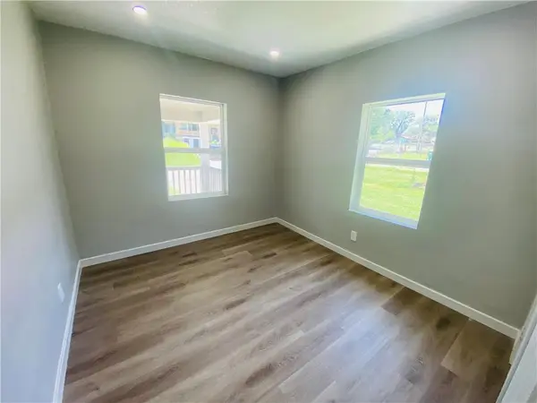 3208 Rowland AVE, Kansas City, KS 66104