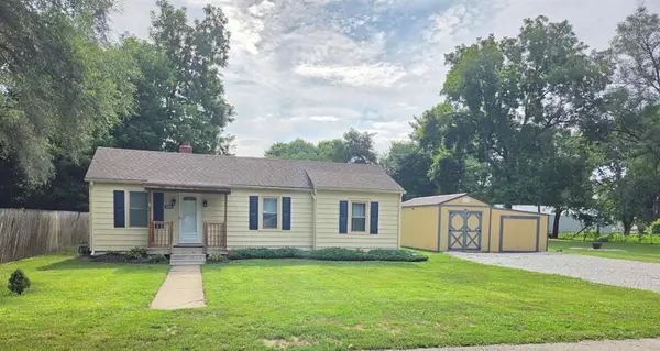 405 Hardwicke AVE, Birmingham, MO 64161