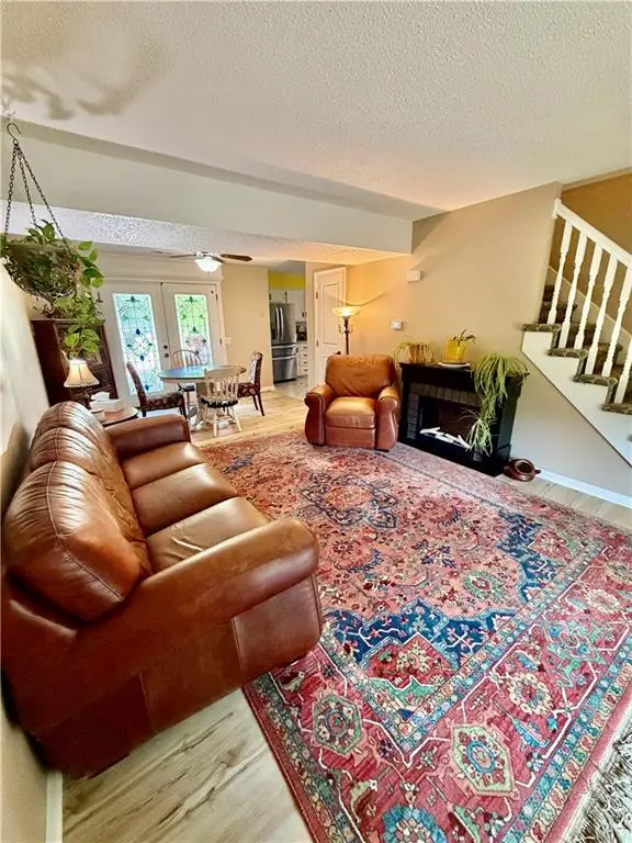 1302 Laurel ST, Kearney, MO 64060