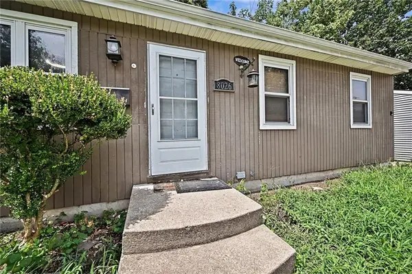 8026 NE 50th ST, Kansas City, MO 64119