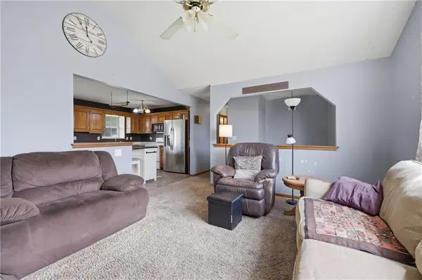 419 E Phillips ST, Odessa, MO 64076