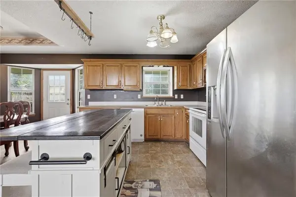 419 E Phillips ST, Odessa, MO 64076
