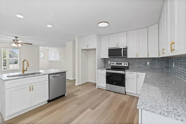 8620 NE 116th ST, Kansas City, MO 64157