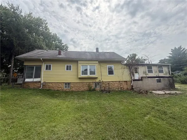2832 Askew AVE, Kansas City, MO 64128