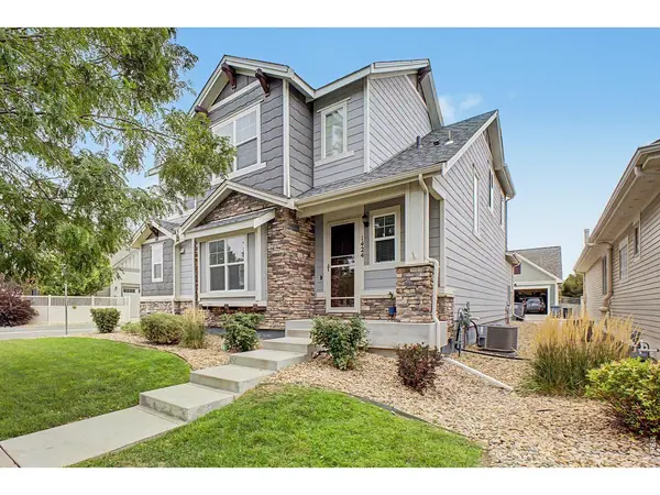 1424 Bluemoon, Longmont, CO 80504