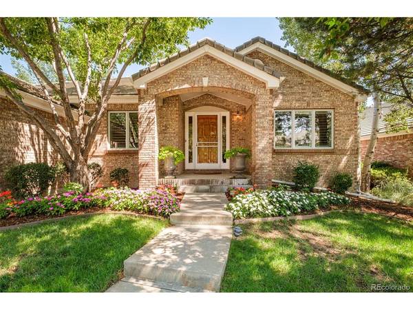 41 Silver Fox, Littleton, CO 80121