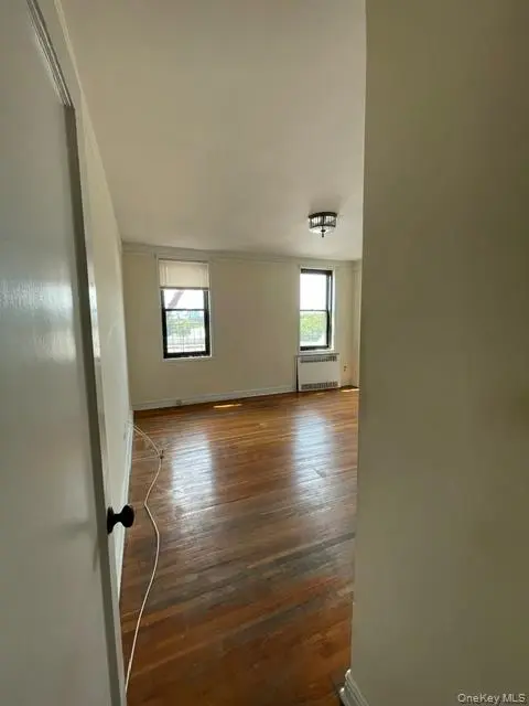 4142 50th ST #3C, Woodside, NY 11377